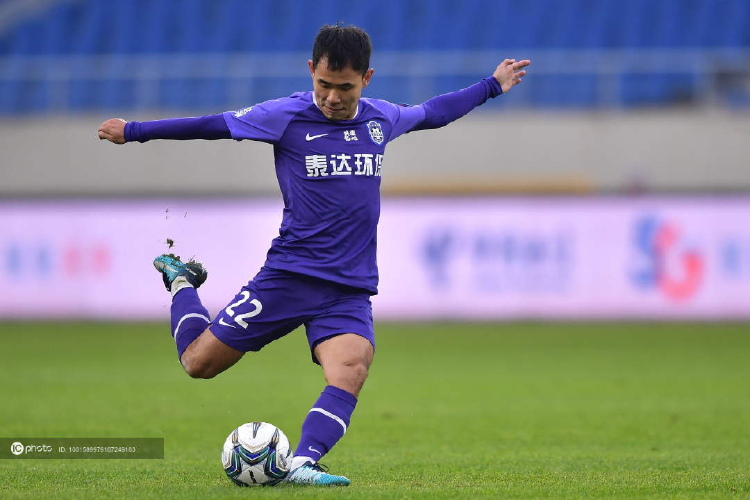 关于恒丰主场-小胜泰达，取得三分，保级前景一片光明！的信息