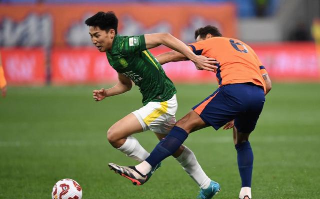 武汉卓尔客场险胜深圳佳兆业，排名持续保持的简单介绍