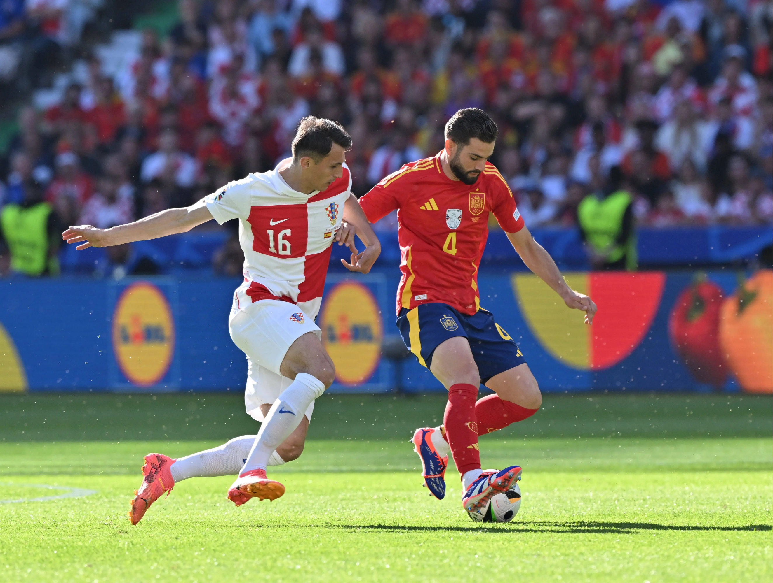 葡萄牙大胜以色列，欧洲杯预选赛带来连胜