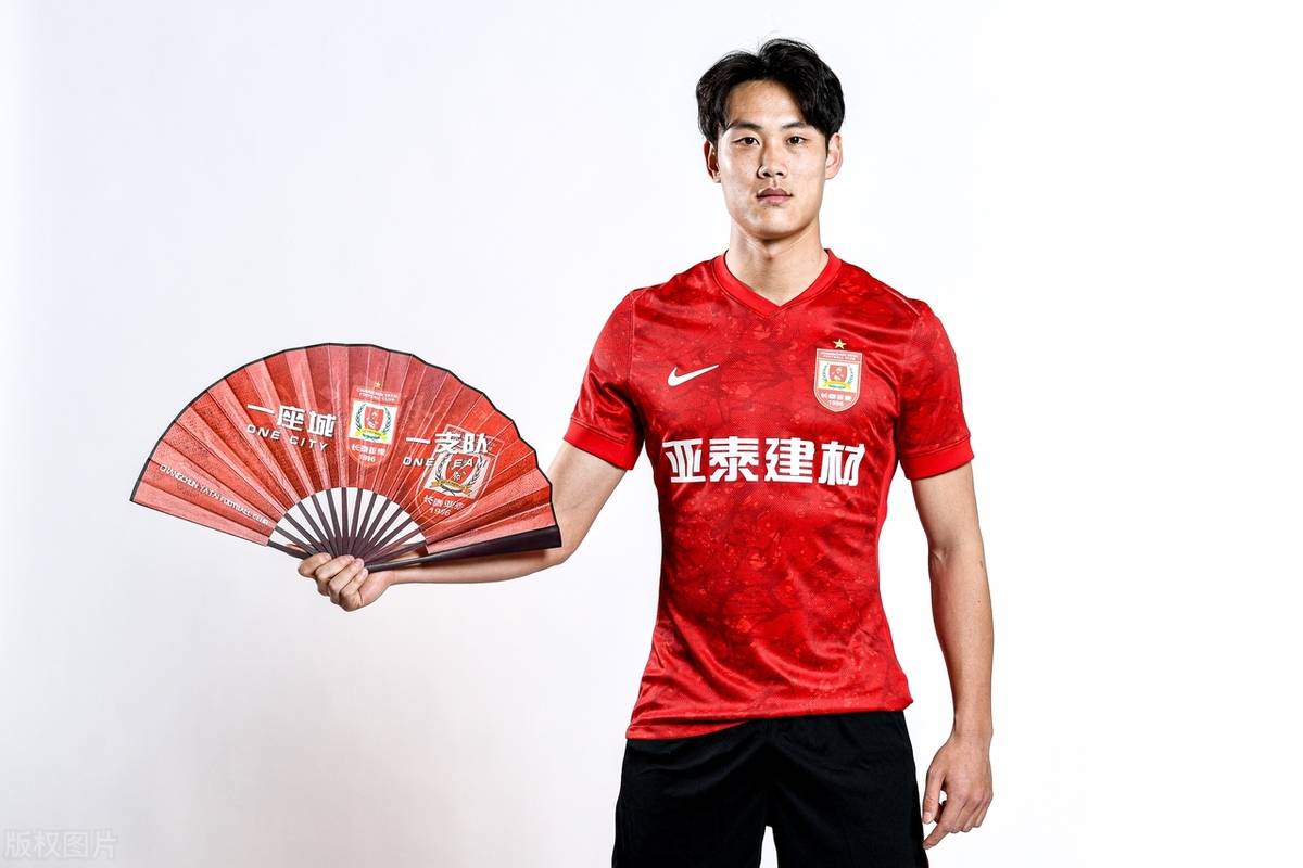 亚泰不屈不挠，申花无从下手