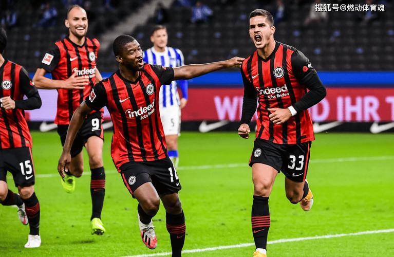 沃尔夫斯堡撕裂对手的防线，豪取胜利的简单介绍