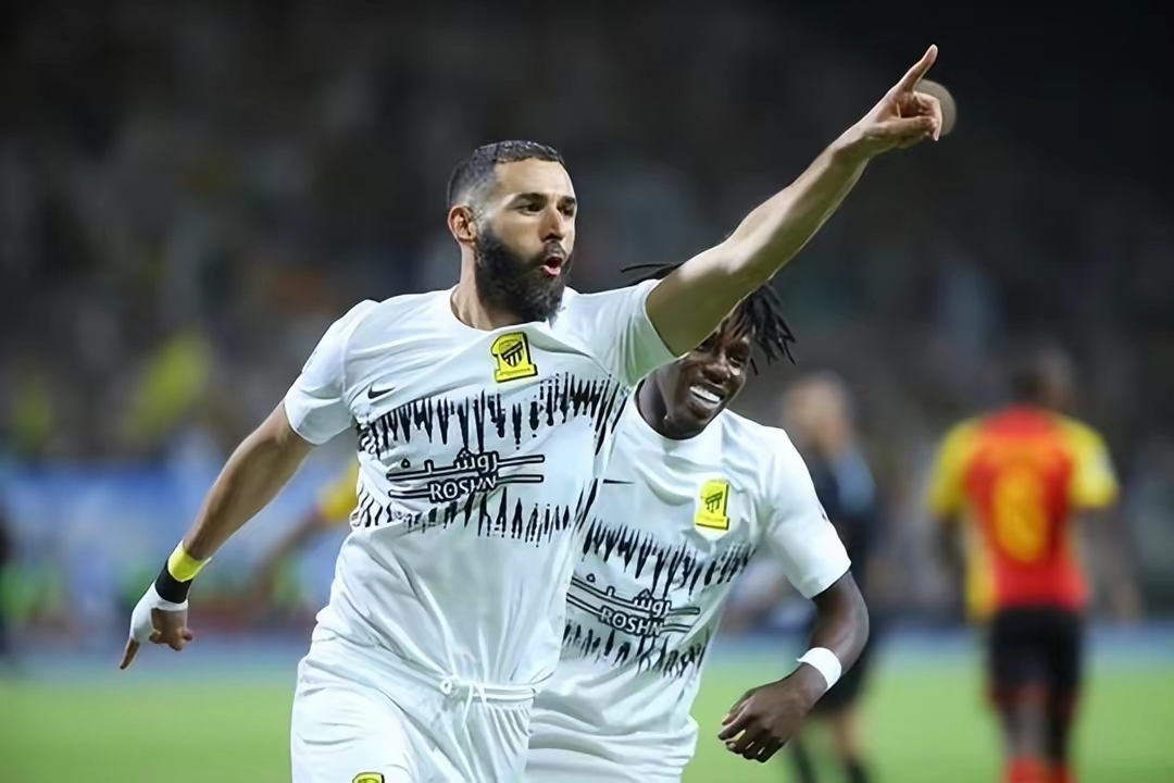 南特逆转比分，攻防转换迅速取胜对手的简单介绍