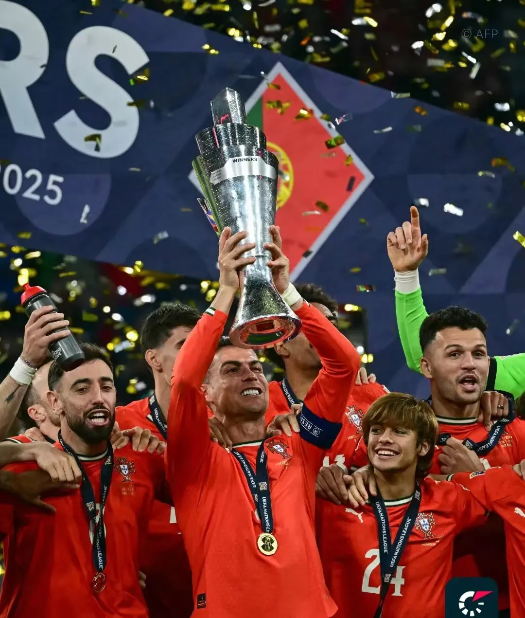 PG游戏APP-竞技狂欢！欧预赛六强战打响，球员尽展风采的简单介绍