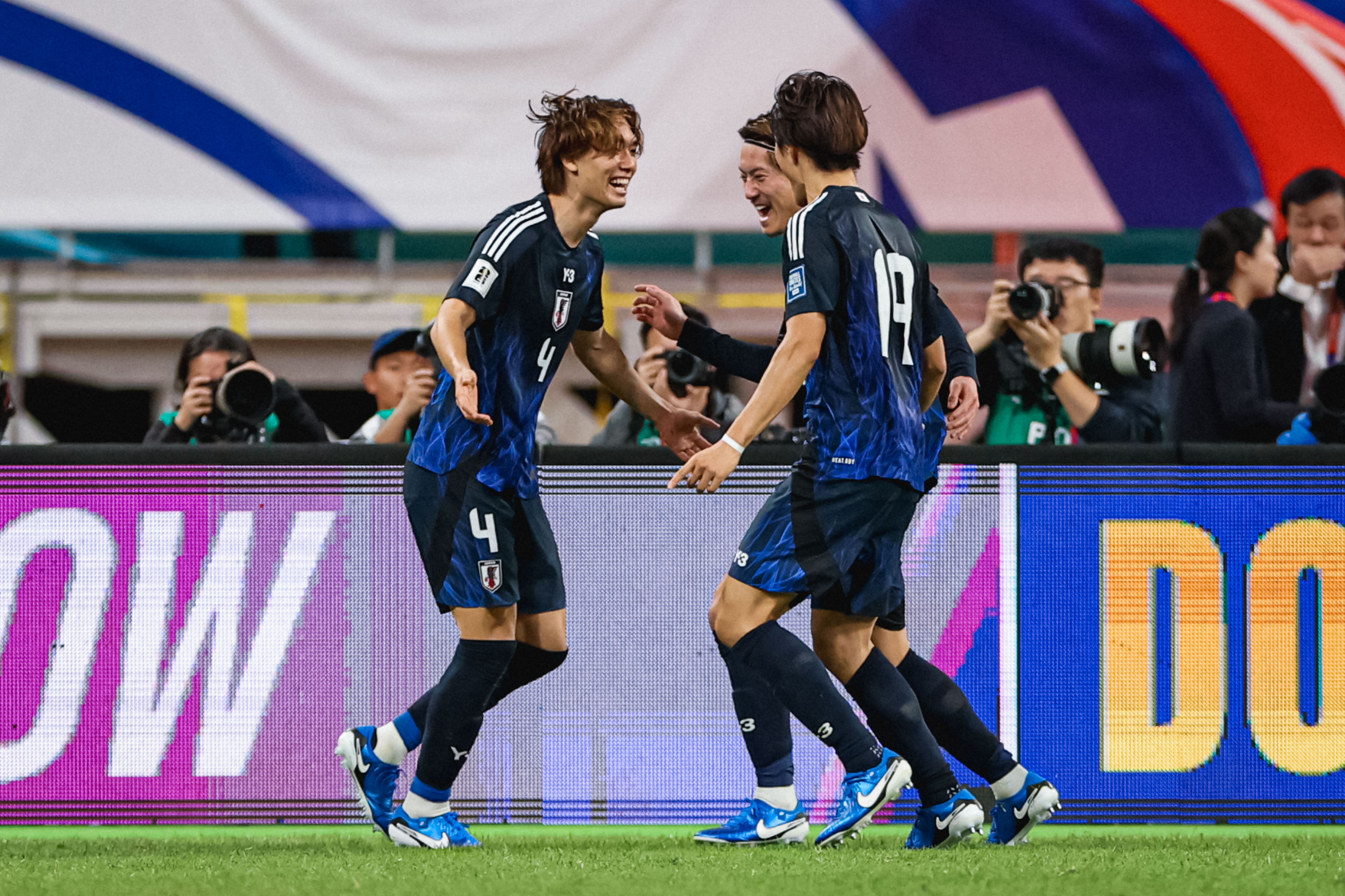 PG平台-包含丹麦队逆转日本队，郑思维高光表现的词条