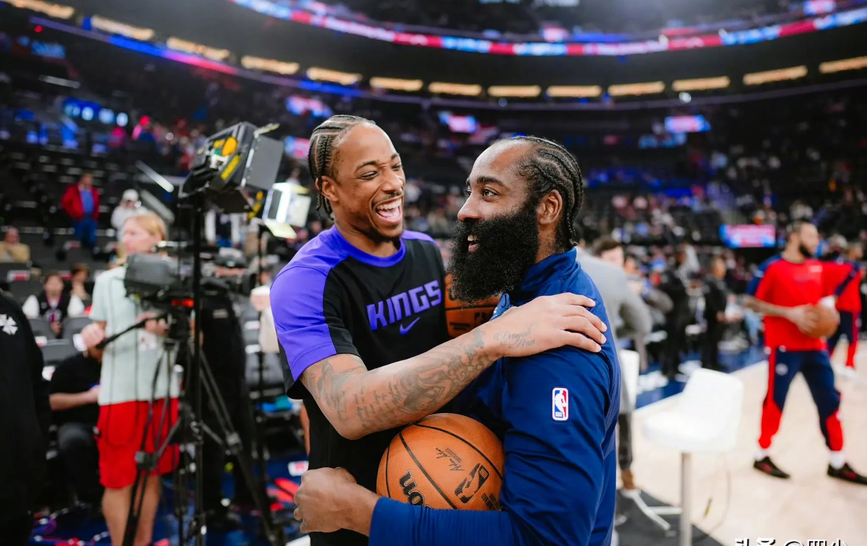 包含马刺力克尼克斯,哈登刷新纪录的词条 包含马刺力克尼克斯,哈登刷新纪录的词条