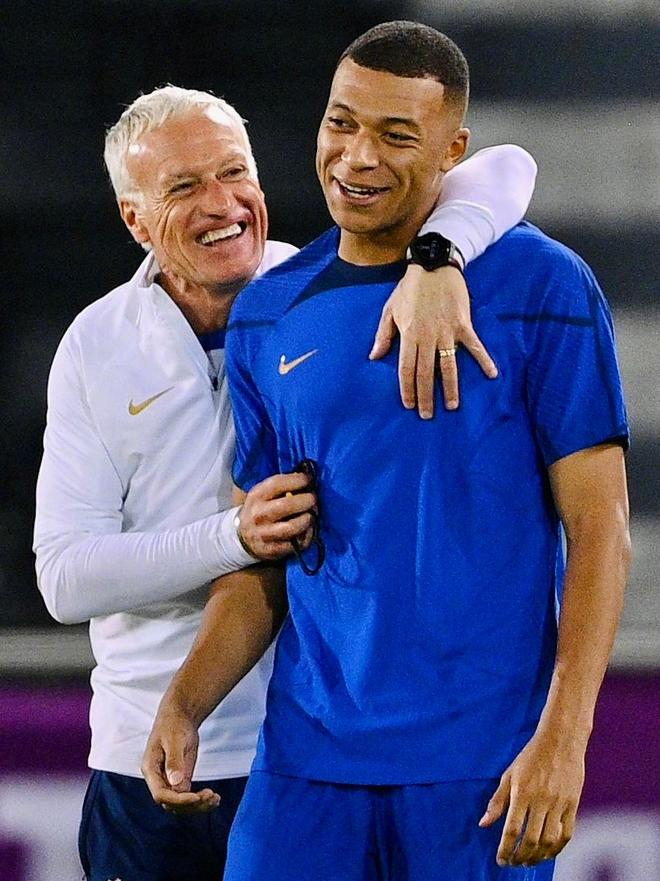 葡萄牙绝地反击墨西哥，阿尔巴送出助攻