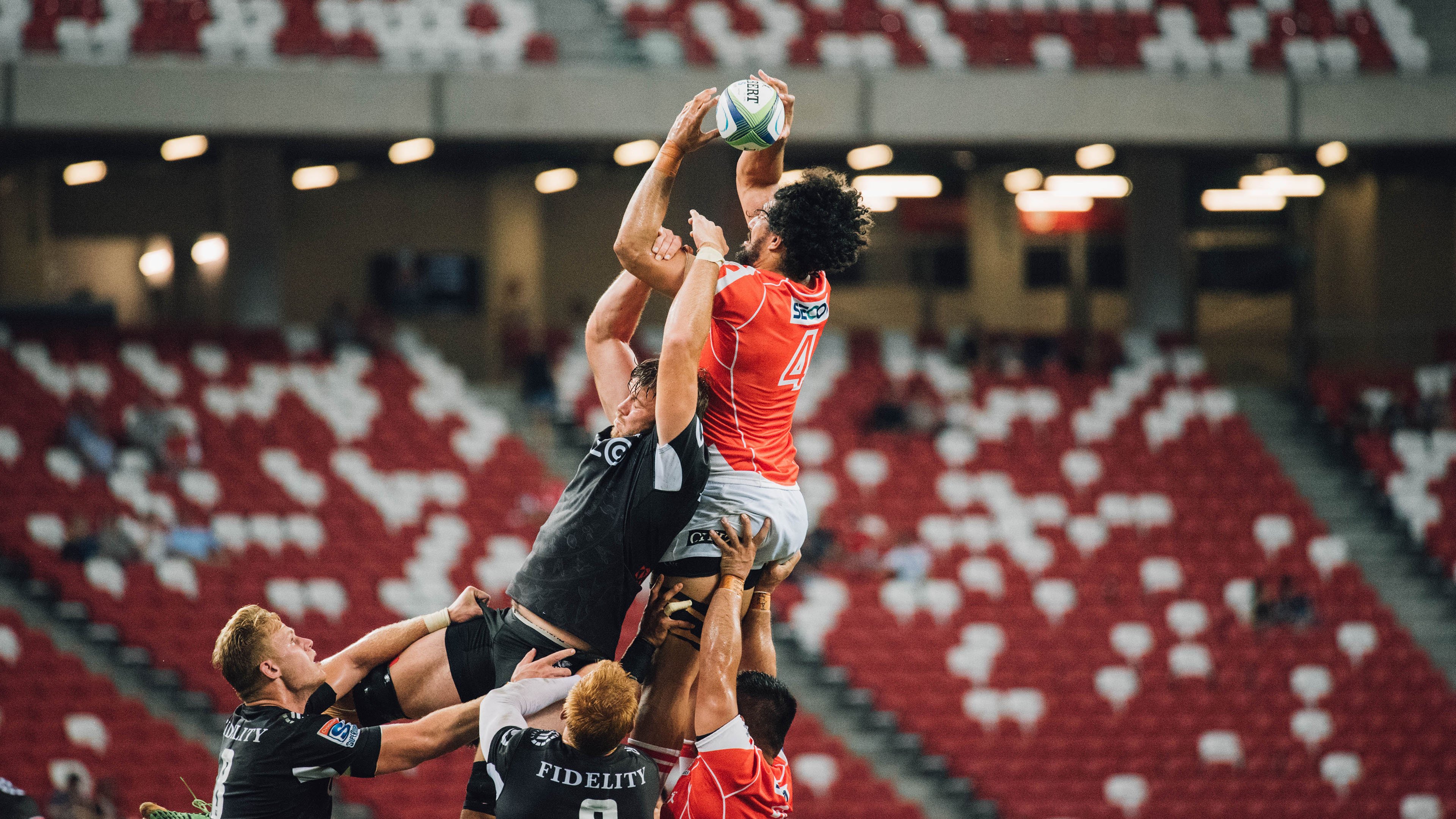 绝境双雄，C罗爆发与玻利维亚最后时刻的奇迹